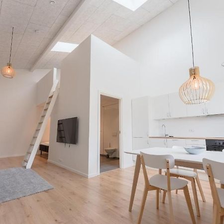 Studio Apartments Close To Airport Mithvagur Extérieur photo