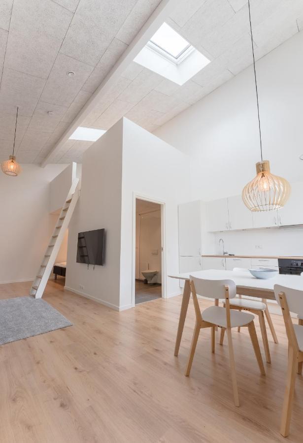 Studio Apartments Close To Airport Mithvagur Extérieur photo